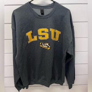 LSU sweatshirt